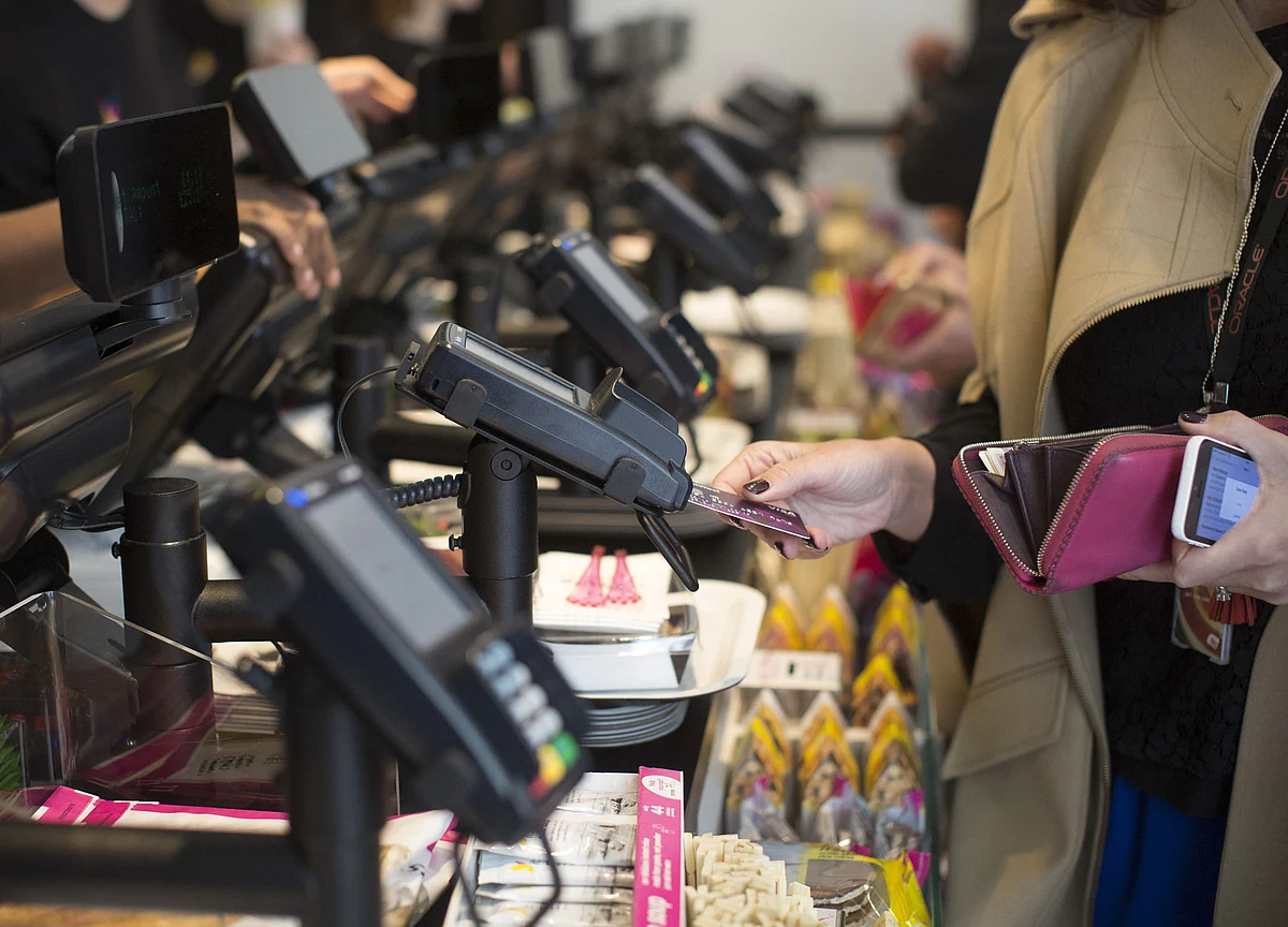 New U.K. Card-Purchase Data Show 35% Drop in Consumer Spending