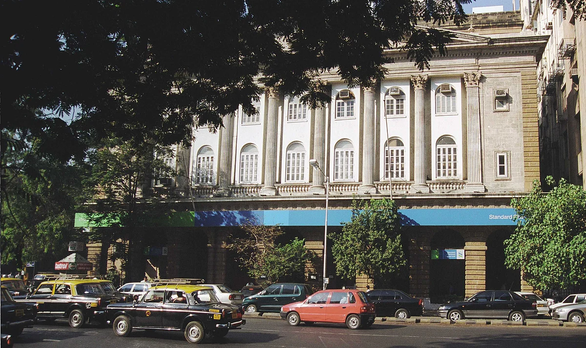 The Standard Chartered Bank main office in Mumbai, on December 10, 2002. (Photographer: Santosh Verma/Bloomberg News)