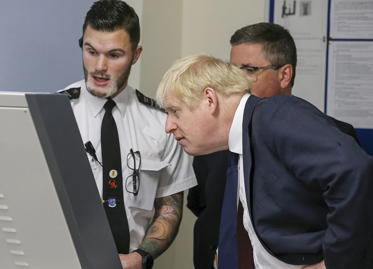 Boris Johnson’s Cross-London Bike Ride Threatens His Own U.K. Lockdown