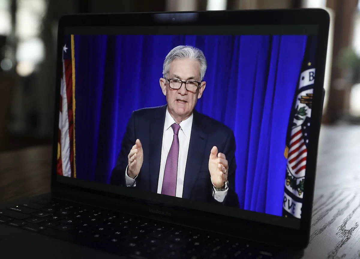 Powell Bats Down Bond-Taper Talk, Warning Against an Early Exit