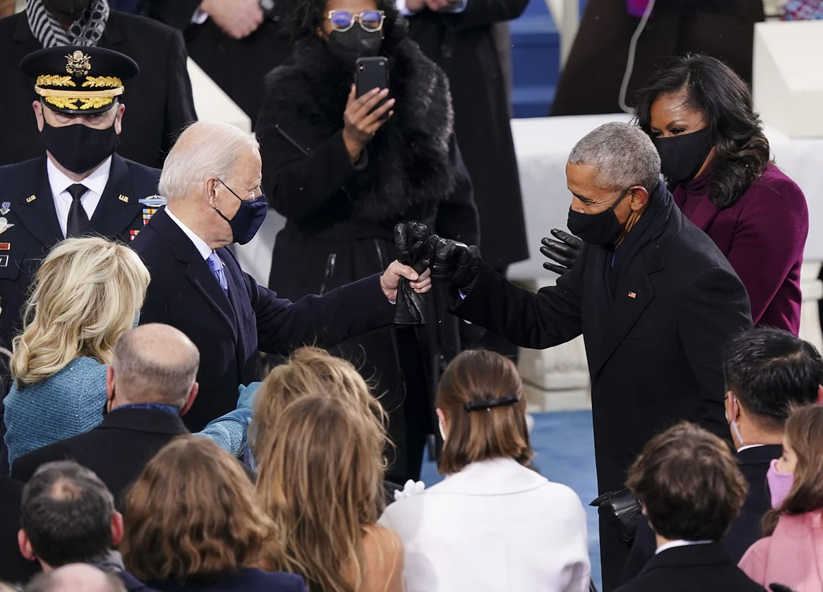 Obama-Era Lessons for Biden: Move Fast, Be Clear, Keep It Simple