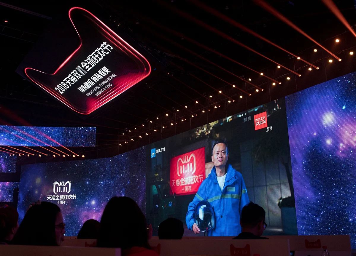 Jack Ma’s Local Bar Lacks One Thing: Its Most Famous Regular
