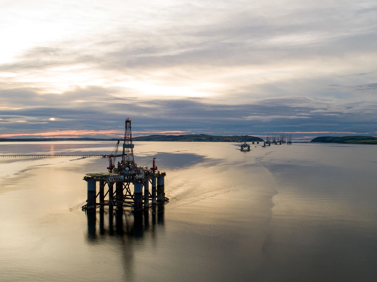 Why the Strait of Hormuz Is a Global Oil Flashpoint