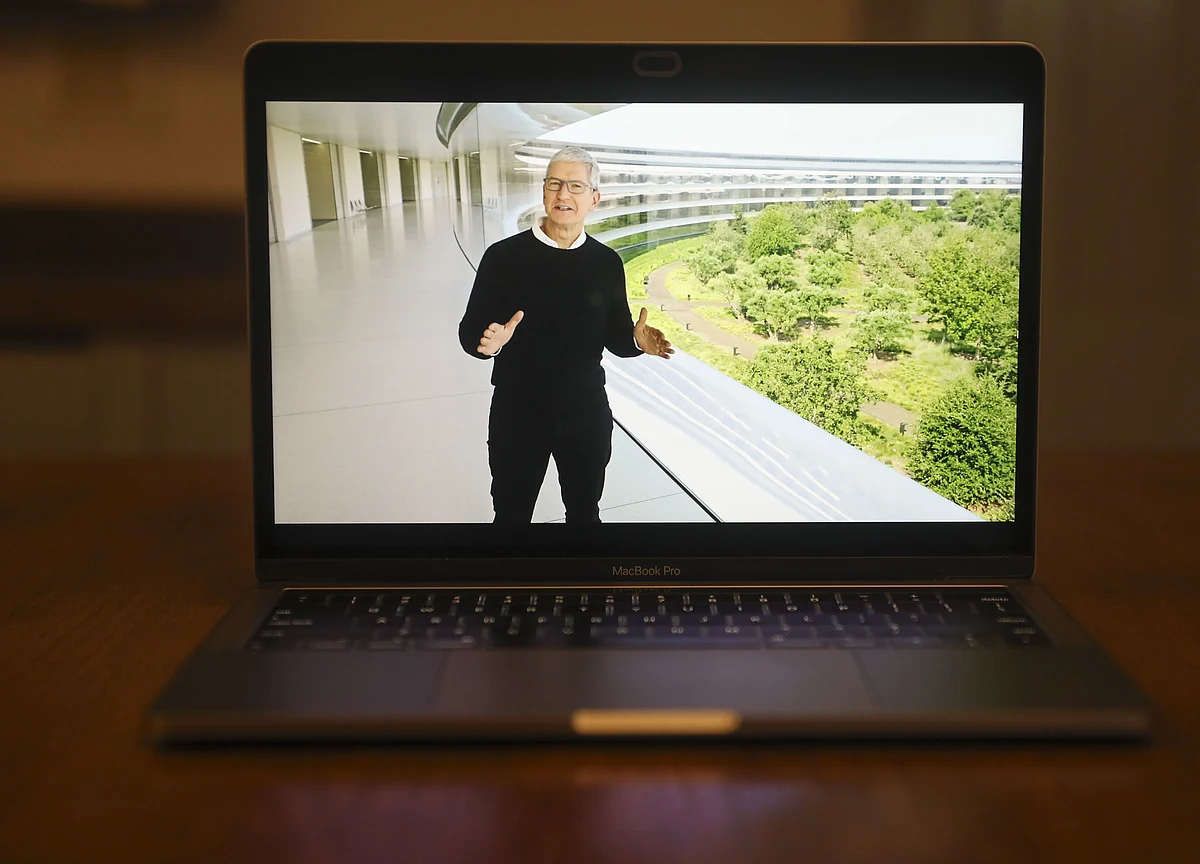 Apple CEO Slams Tech Giants Ahead of New Privacy Features