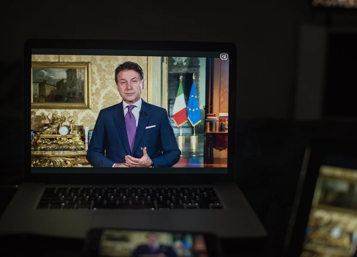 Italy’s Conte Seeks Path to Retain Power After Junior Ally Quits