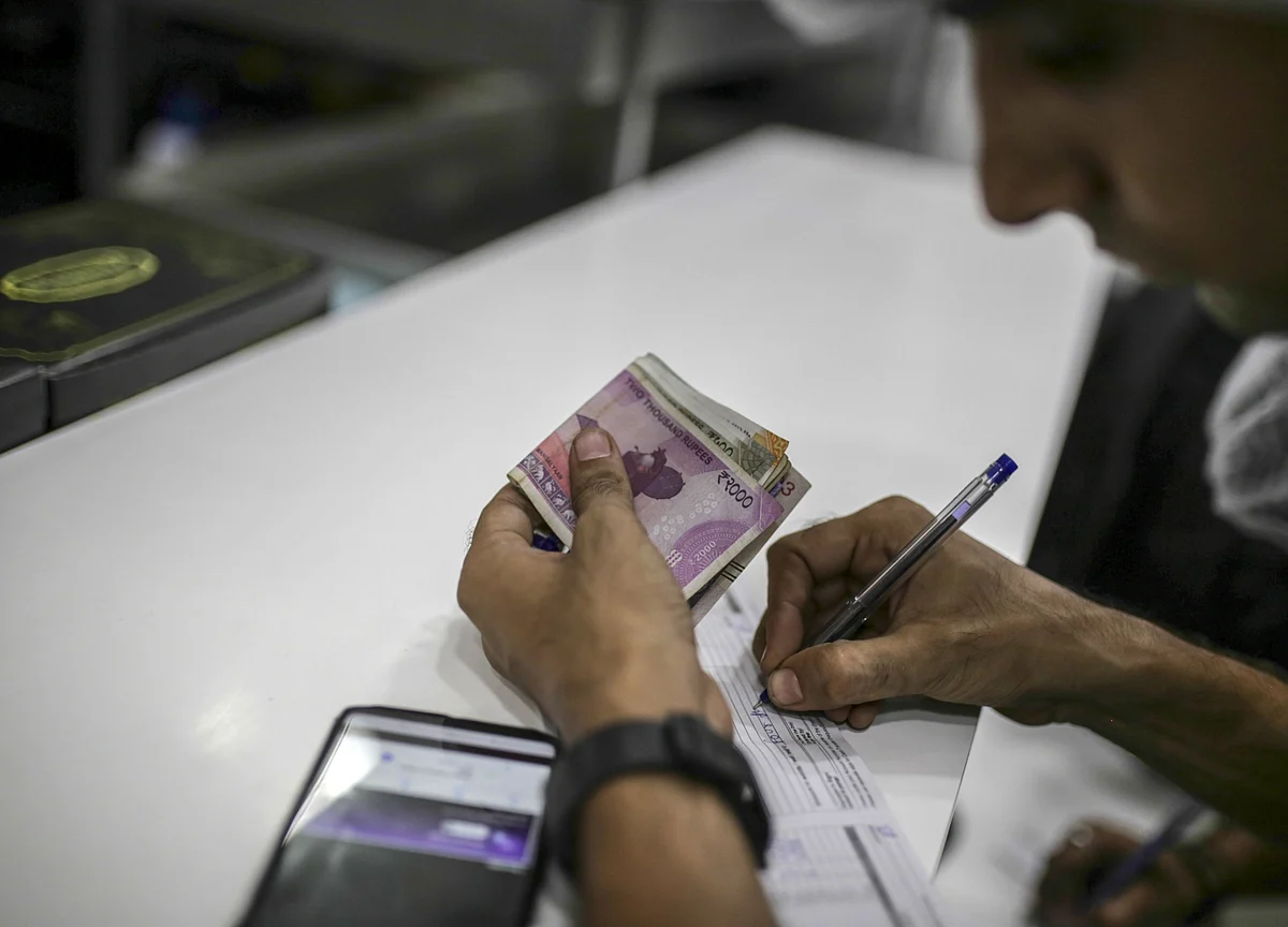 Budget 2021: Traders’ Body Calls For Special Duty On E-Tailers