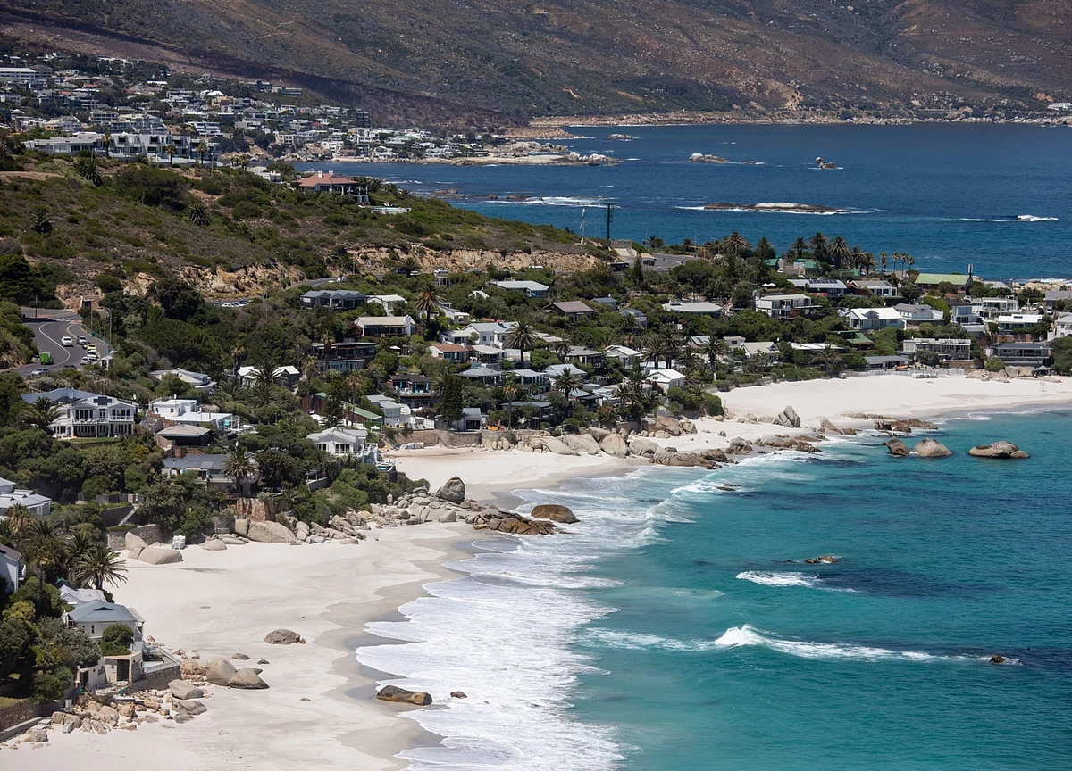 Travel Industry Sees Glimmers of Recovery in Africa, Antarctica