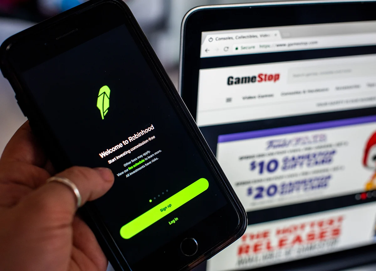 Robinhood, Citadel Spar With Lawmakers Over Retail Trading