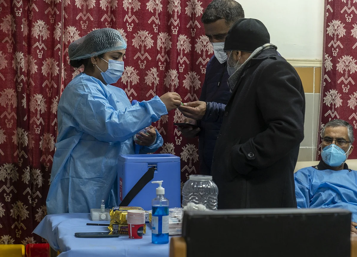 Coronavirus India Updates: Active Cases Drop To 1.6 Lakh Even As Vaccination Drive Slows Down