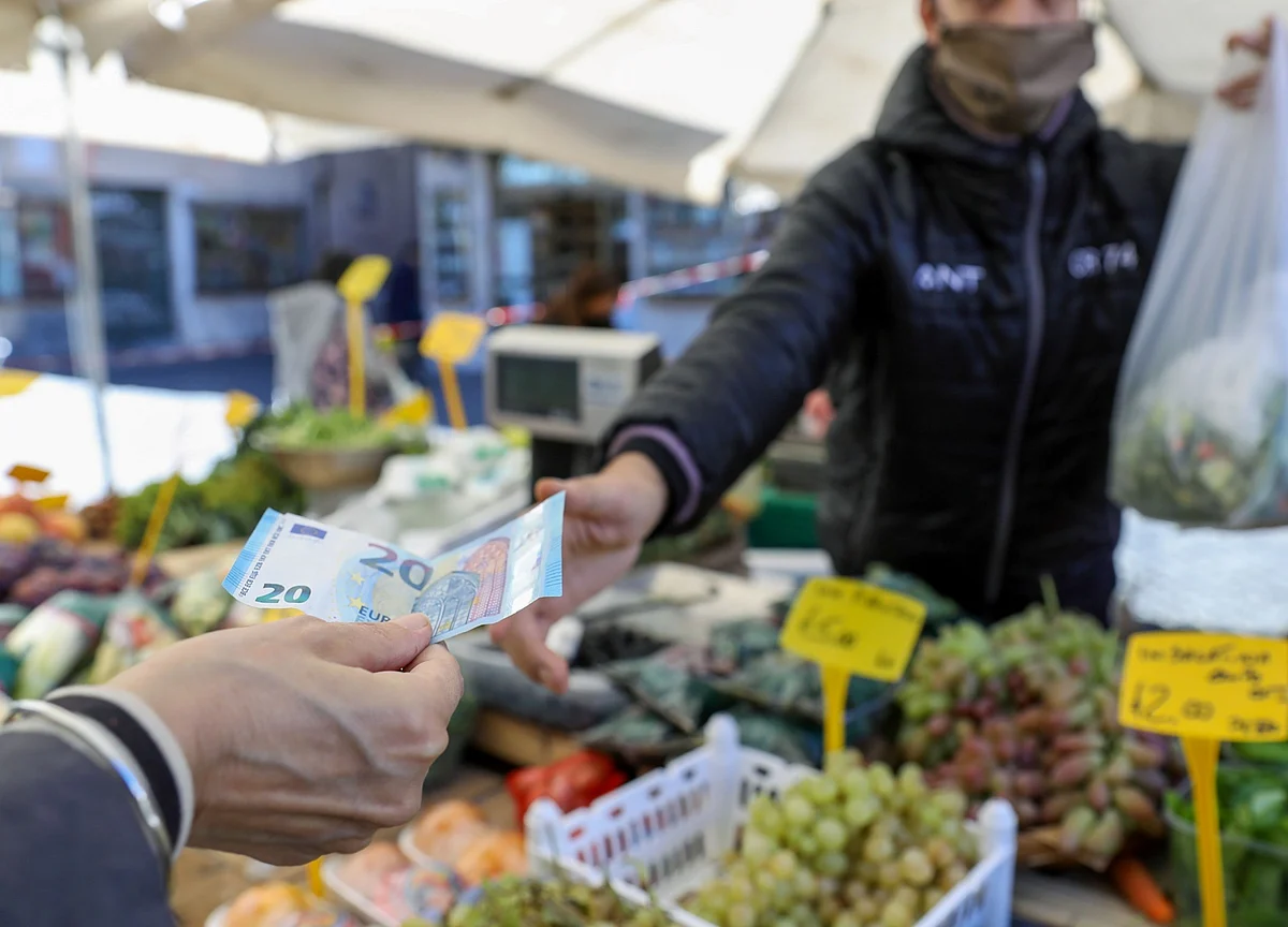 Euro Optimism Losing Mojo as Strategists Make a Bearish Turn