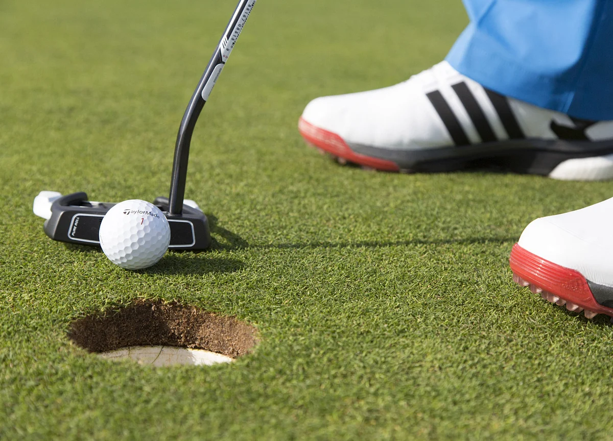 Jack Ma Spotted Playing Golf, Easing China Detention Fears