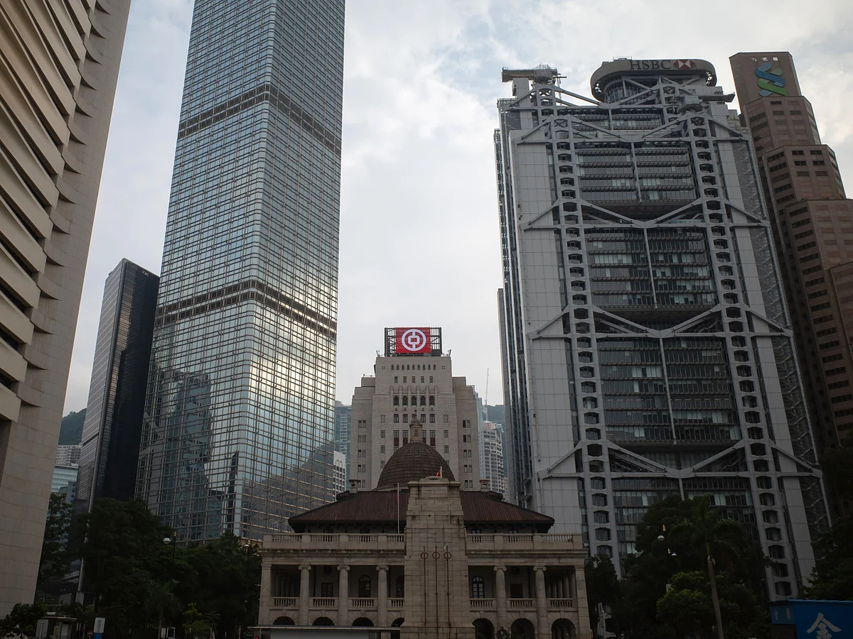 U.K. Points to Political Risk in New Hong Kong Business Guidance