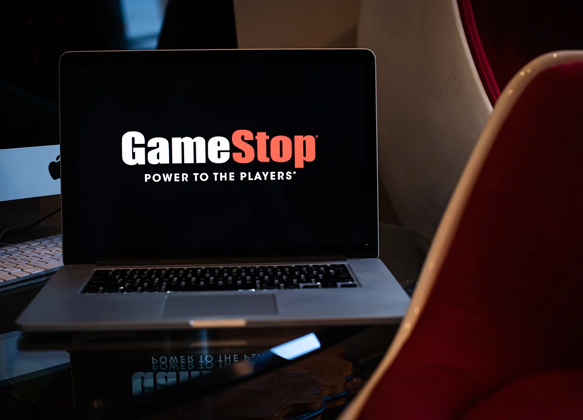 GameStop Rout Erases $27 Billion as Reddit Favorites Tumble