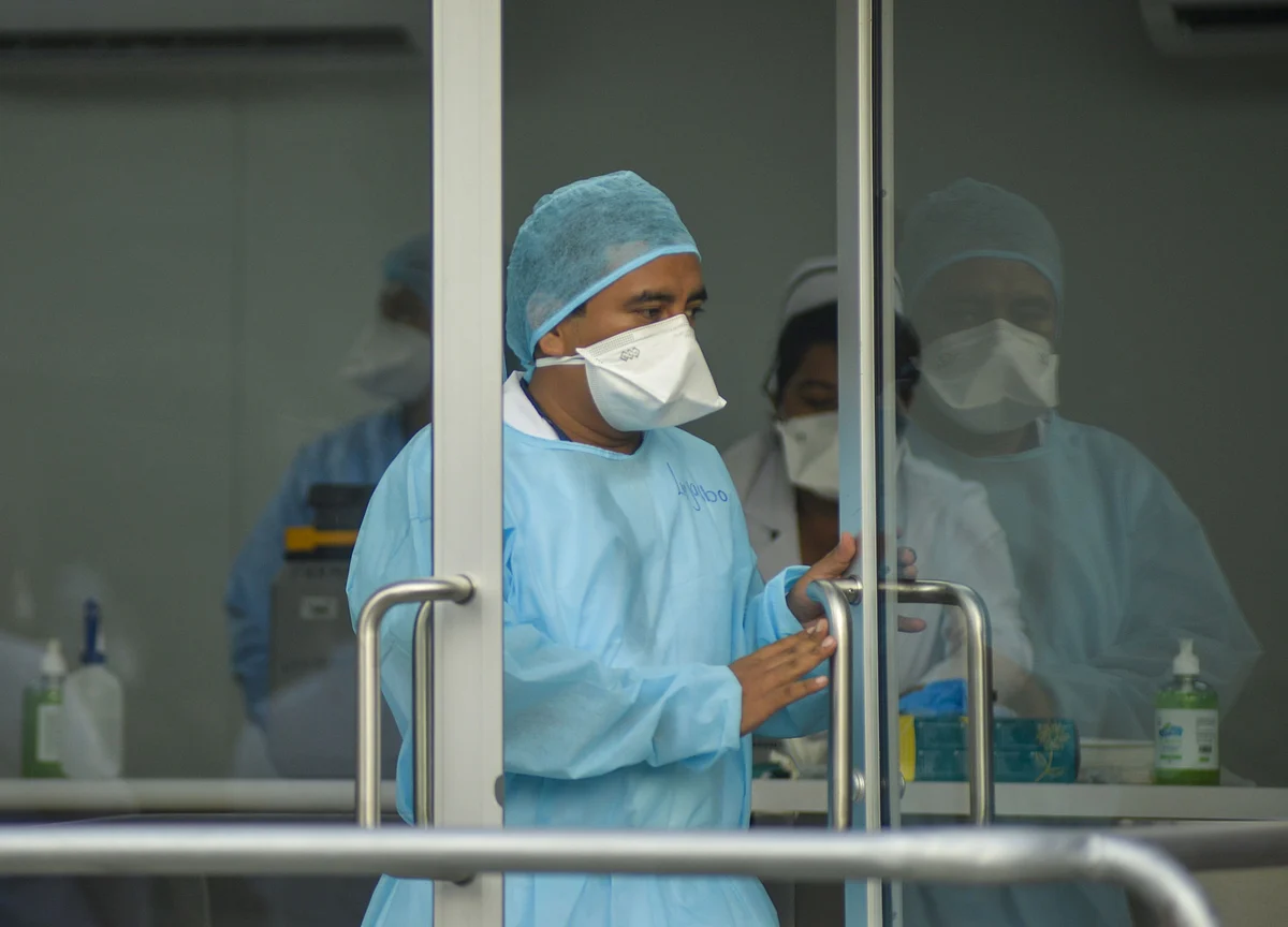Coronavirus India Updates: Active Cases Rise Above 1.5 Lakh Amid Fears Of New Wave