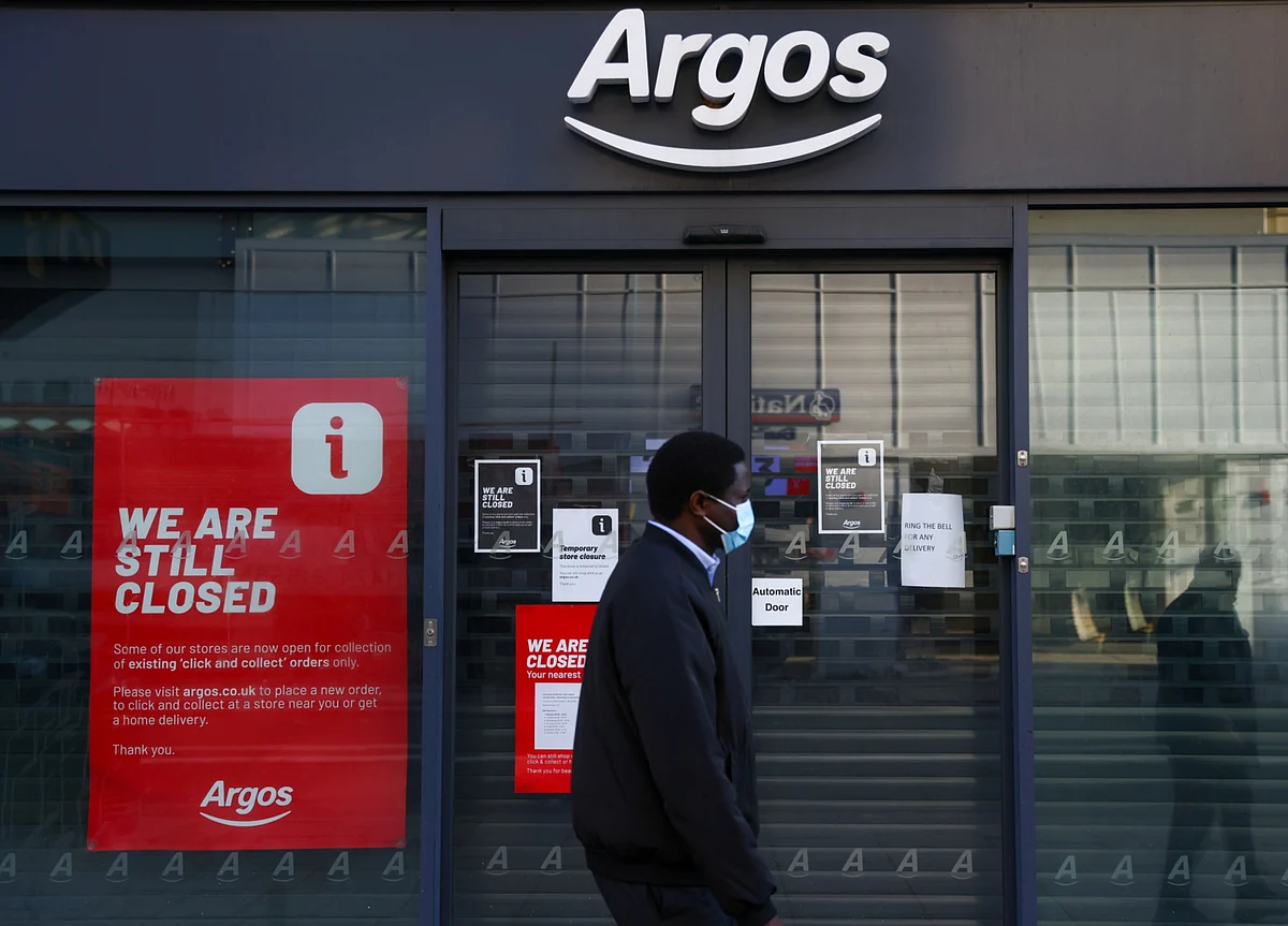 U.K. Retailers See $31 Billion Cost of Three Covid Lockdowns