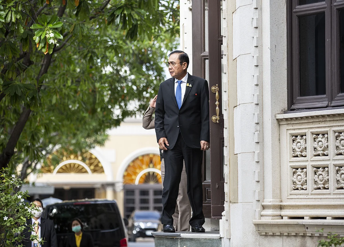 Thai Protesters Rally Outside Parliament for Premier’s Ouster