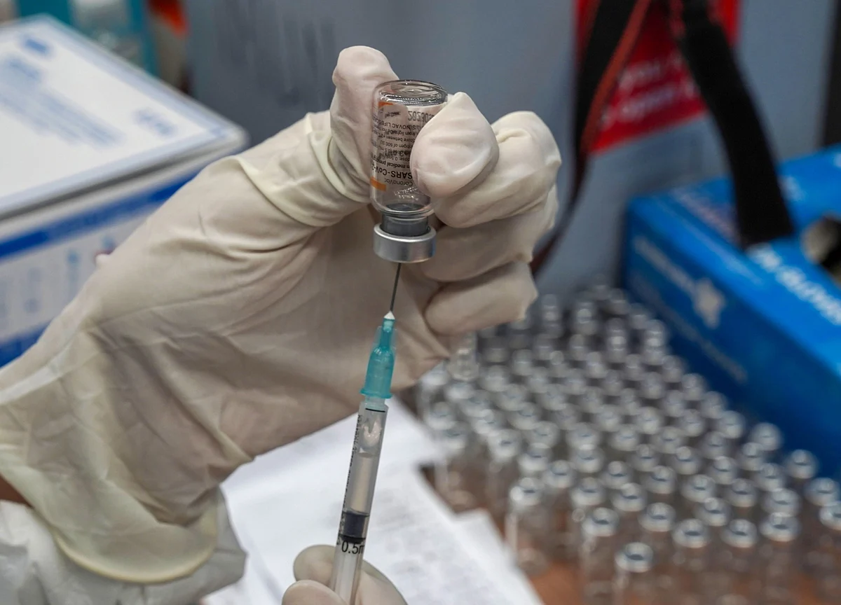 A Humble Syringe Could Help Speed U.S. Vaccination Effort