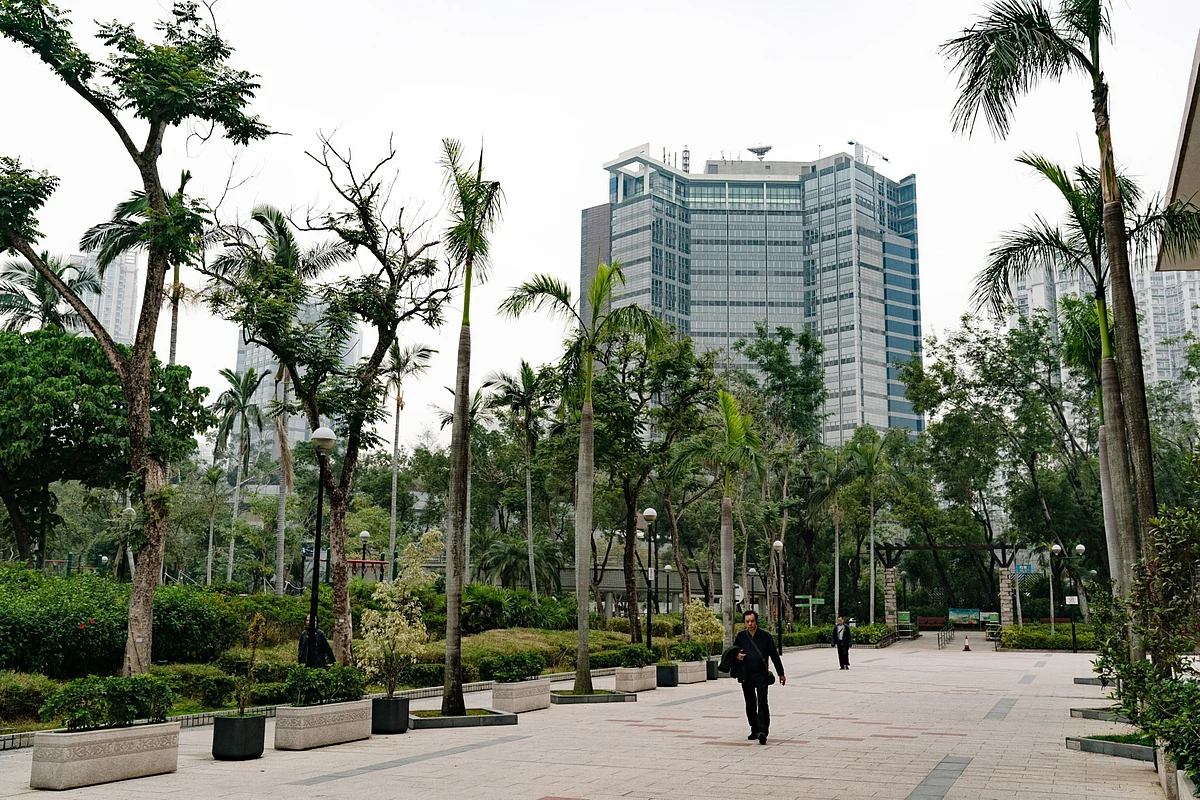 Hong Kong Developer Sells Asia’s Priciest Apartment at $59 Million