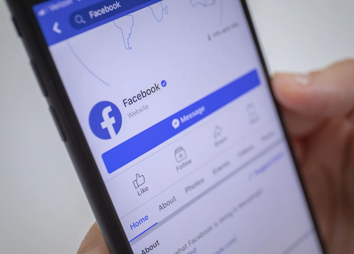 Facebook Ends Australia News Blackout After Law Compromise