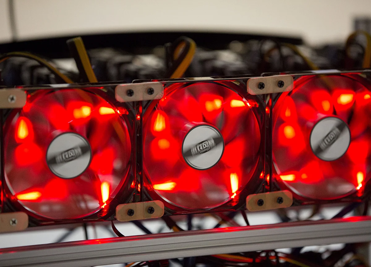 Bitcoin Is Red Hot. Can It Ever Be Green?