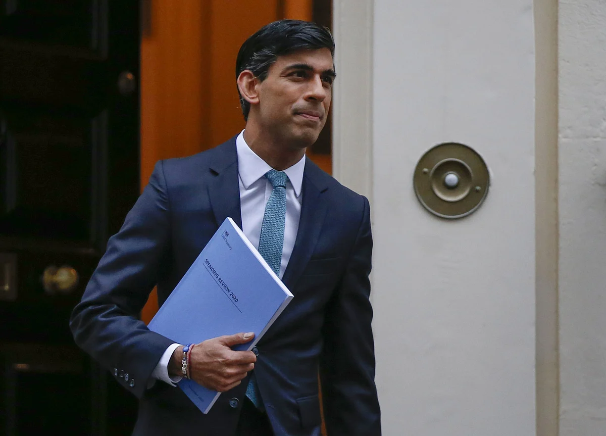 Sunak Urged to Unleash $140 Billion Fiscal Push to Aid Recovery
