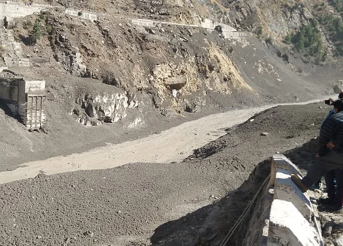 Avalanche In Uttarakhand’s Chamoli District Triggers Flood, 150 Labourers Missing