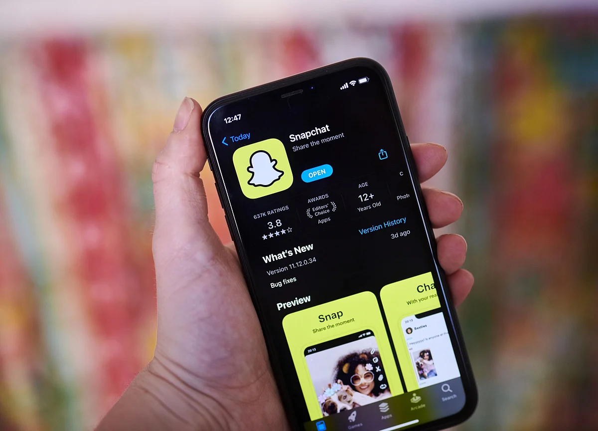 Snap Forecasts Multiple Years of 50%-Plus Sales Growth