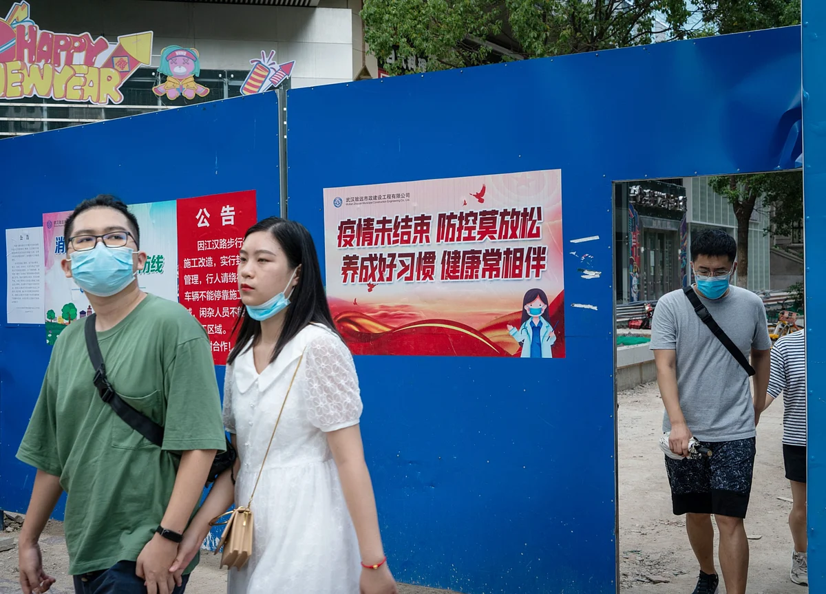 WHO Experts Visit Wuhan Lab at Center of Virus Conspiracy Theory