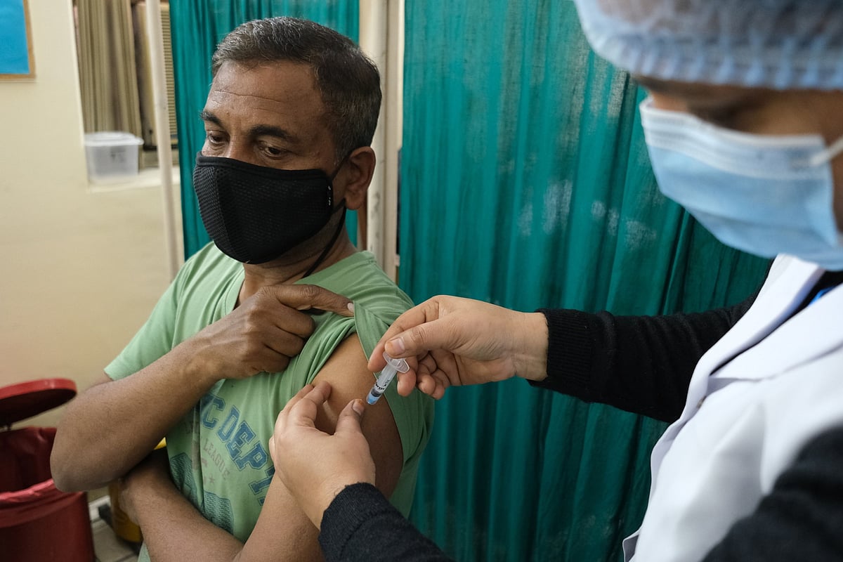 India To Start Giving Covid 19 Shots To The Elderly At A Cost