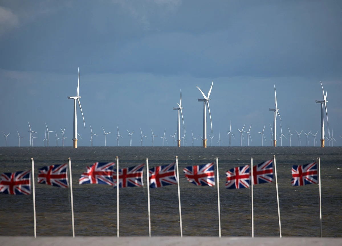 Brexit Supply Chain Friction Persists in Blow to Manufacturing