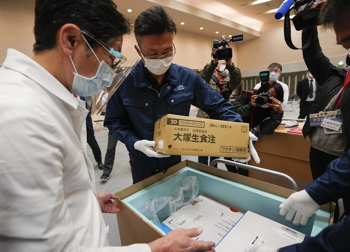 N.Y. Reopening Amusement Parks; EU Vaccine Deal: Virus Update