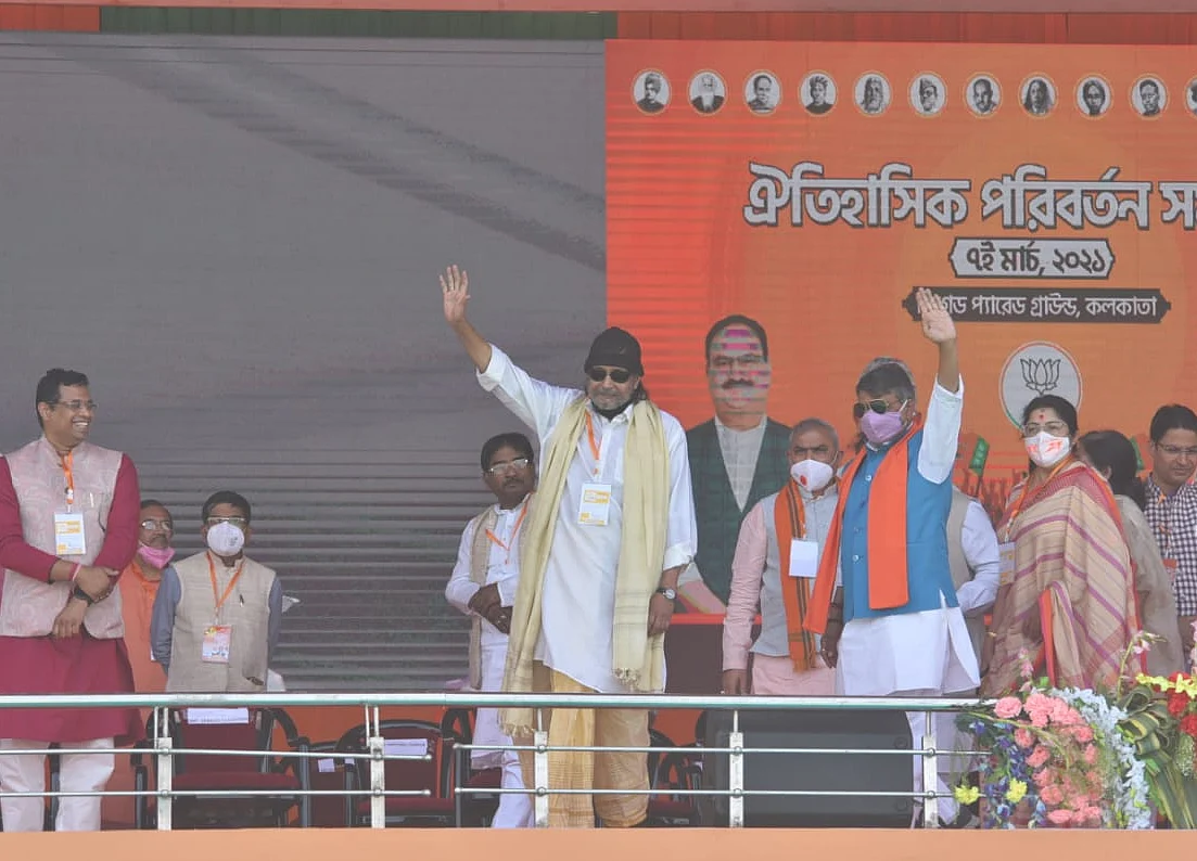 Actor Mithun Chakraborty Joins BJP At Modi’s Rally In Kolkata