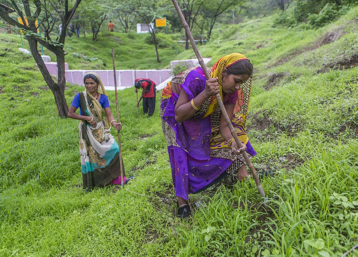 Why We Don’t Know How Much Land Women Own