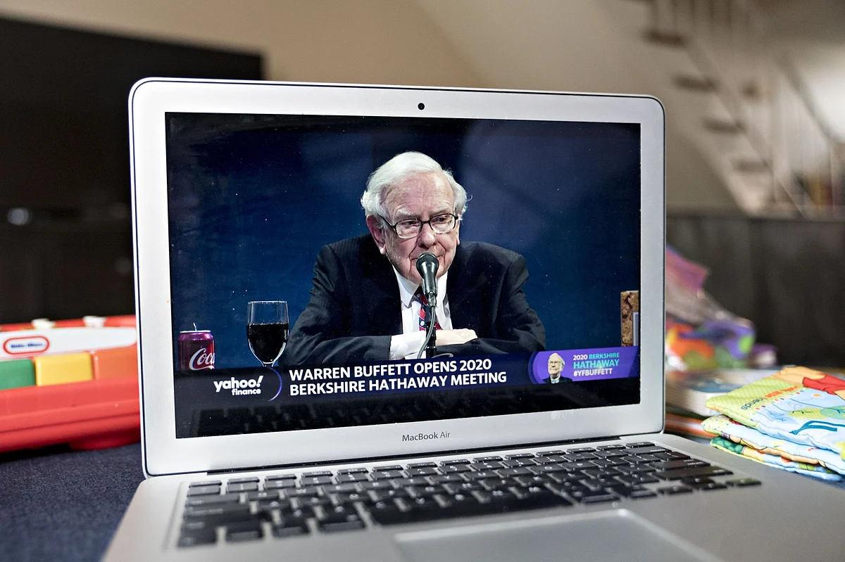 Berkshire’s Busy 2020 Broke a Record Despite No Major Deals