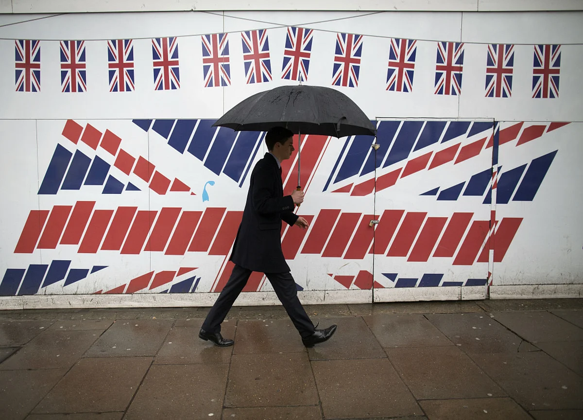 U.K. Economy Shrank Less Than Expected In January Lockdown