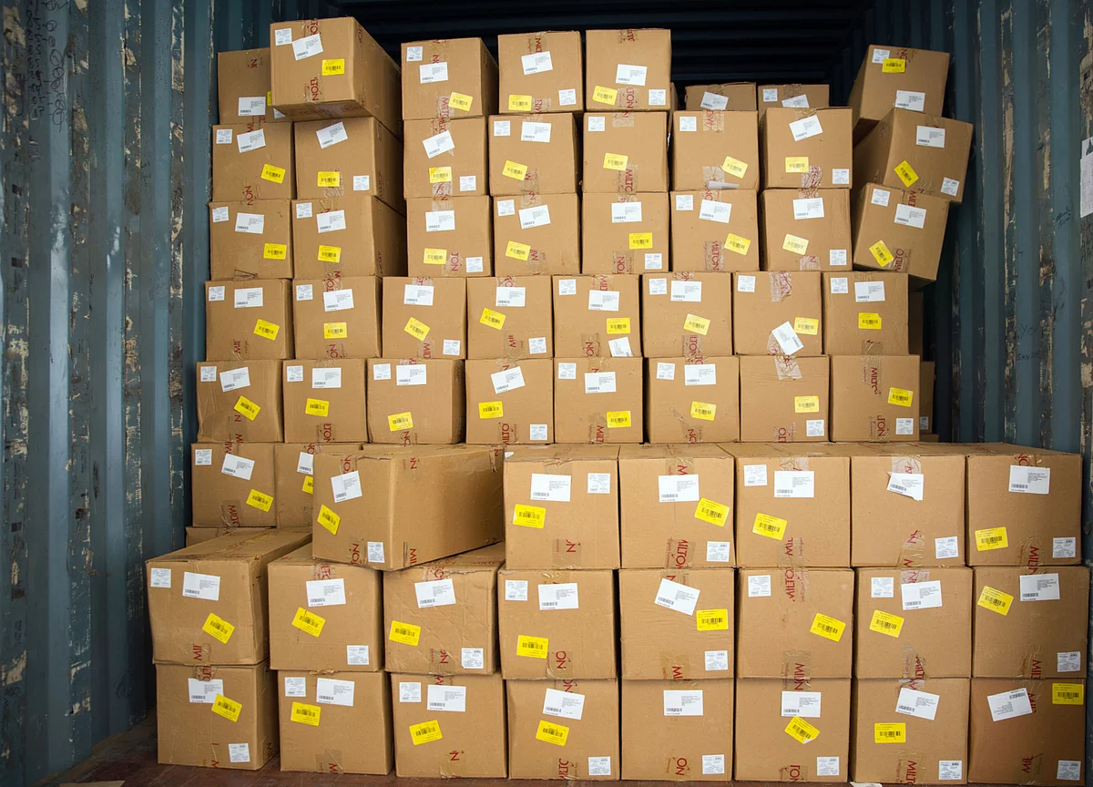 Amazon Reveals Scorching India Growth as Walmart Fight Deepens