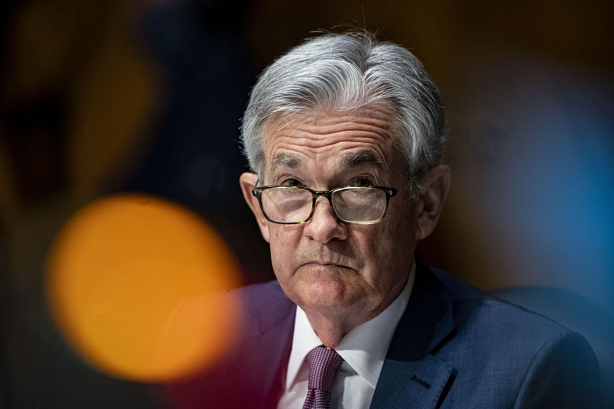 Powell Sees ‘Highly Desirable’ Gains Behind Modest Jobs View