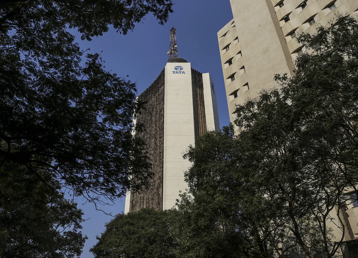 India to Exit Entire 26.12% Stake in Tata Communications