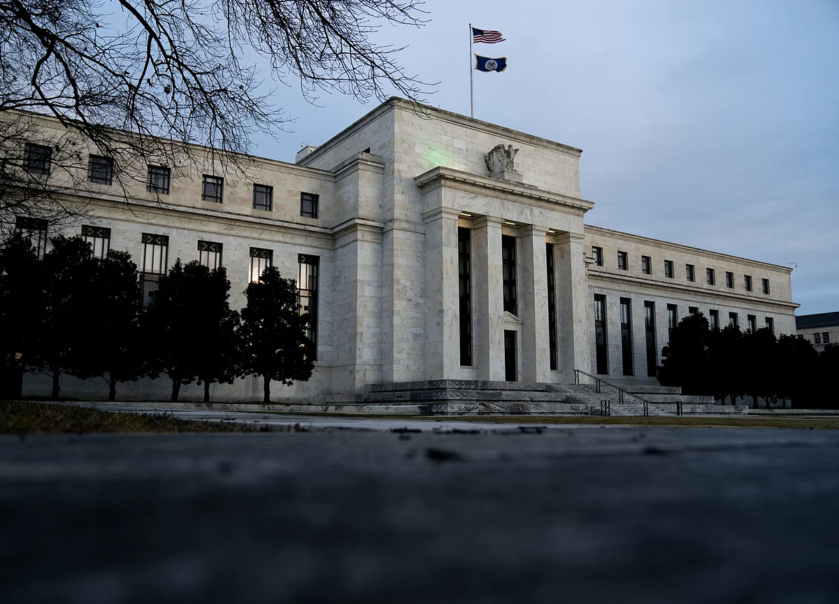 Fed Dials Up Pressure on Wall Street to Ditch Discredited Libor
