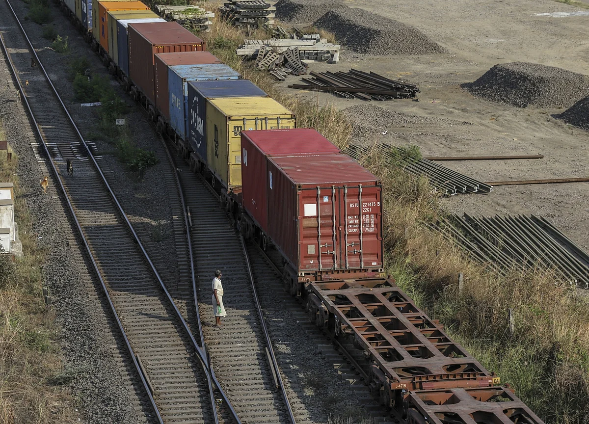 India’s Current Account Returns To Deficit As Economy Normalises