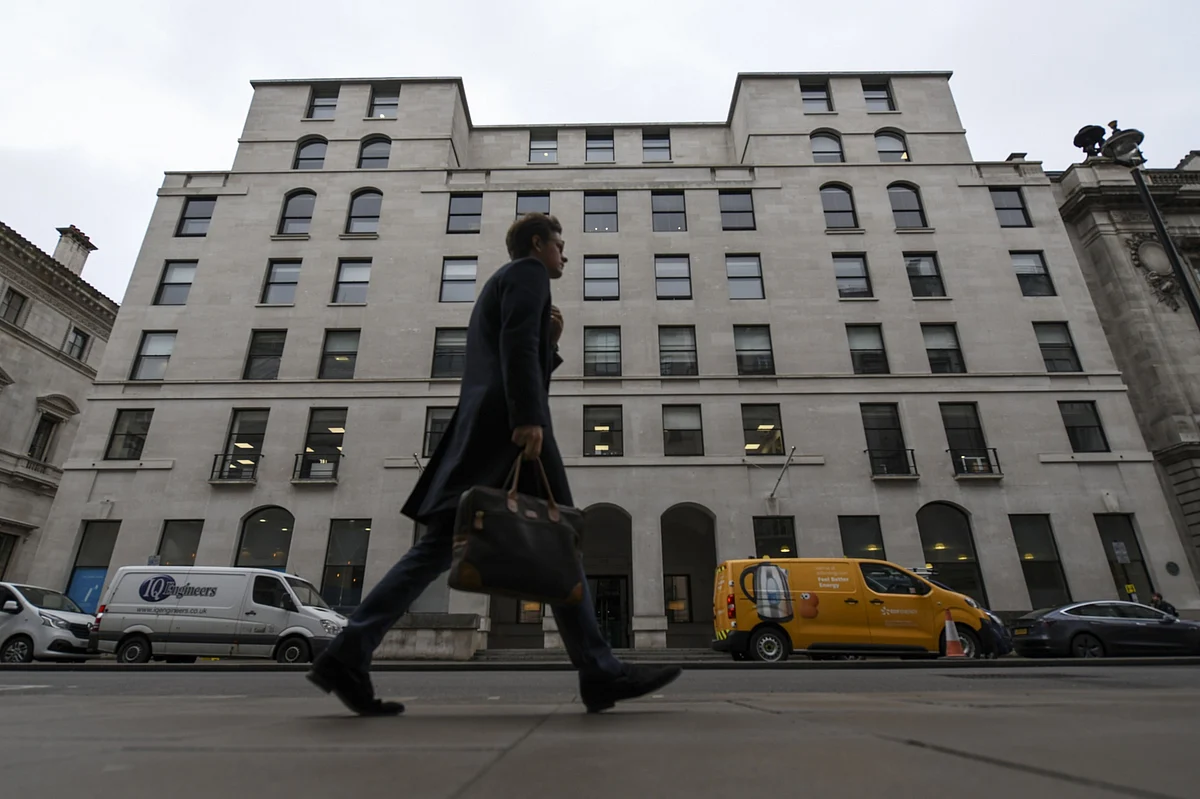 KKR Aims to Raise $12 Billion for Latest Infrastructure Fund