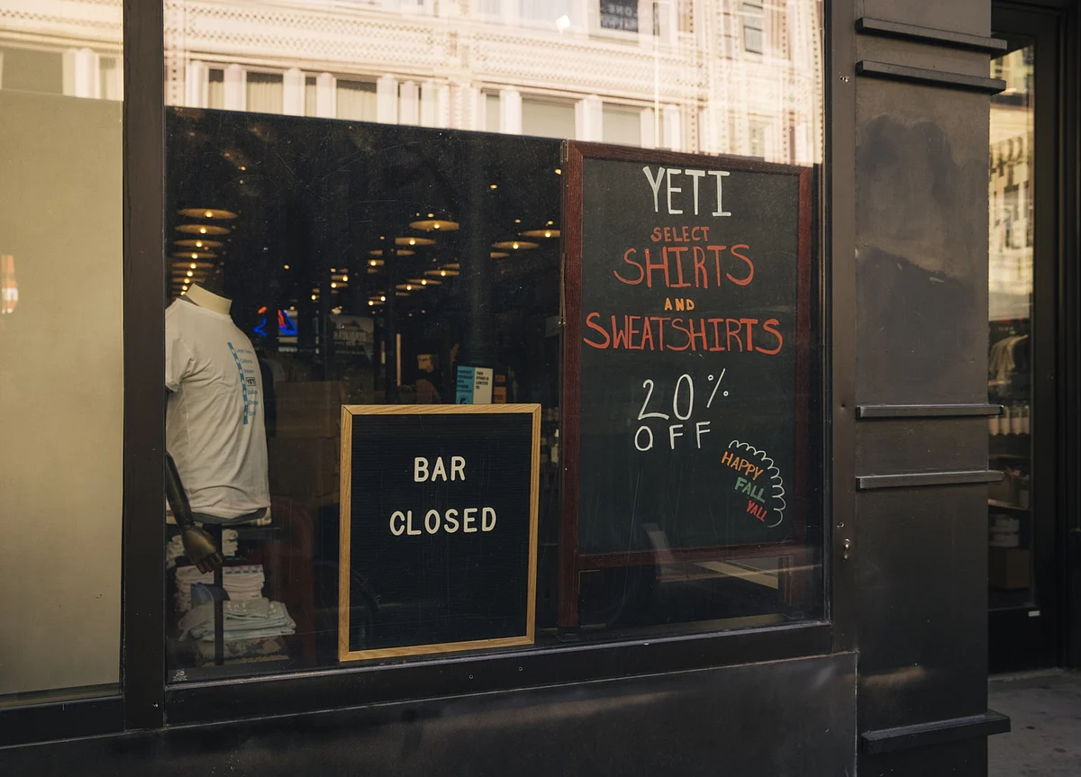 U.S. Economy’s Revival Pivots on People Returning to Yoga, Bars