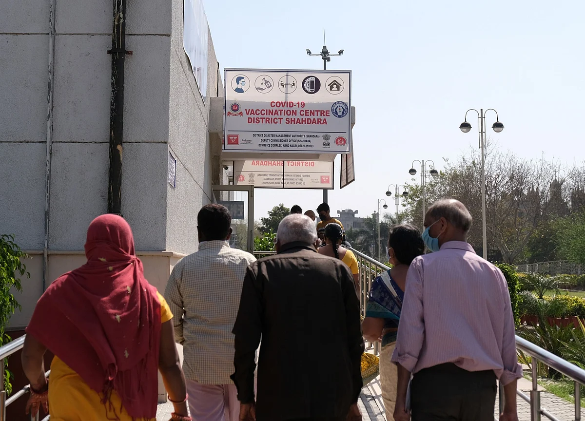 Coronavirus India Updates: Active Cases Decline; Daily Fatalities Lowest In 10 Months