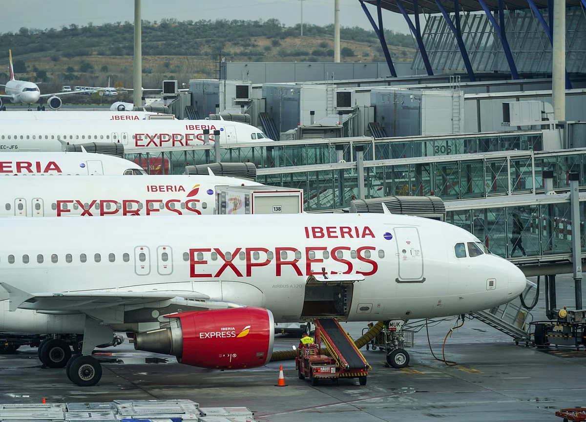 British Airways Owner Readying Its First Bond With A Junk Rating