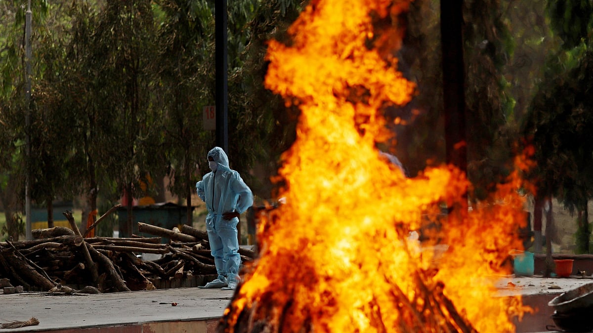 Doomscrolling The Covid Crisis In Two Indias