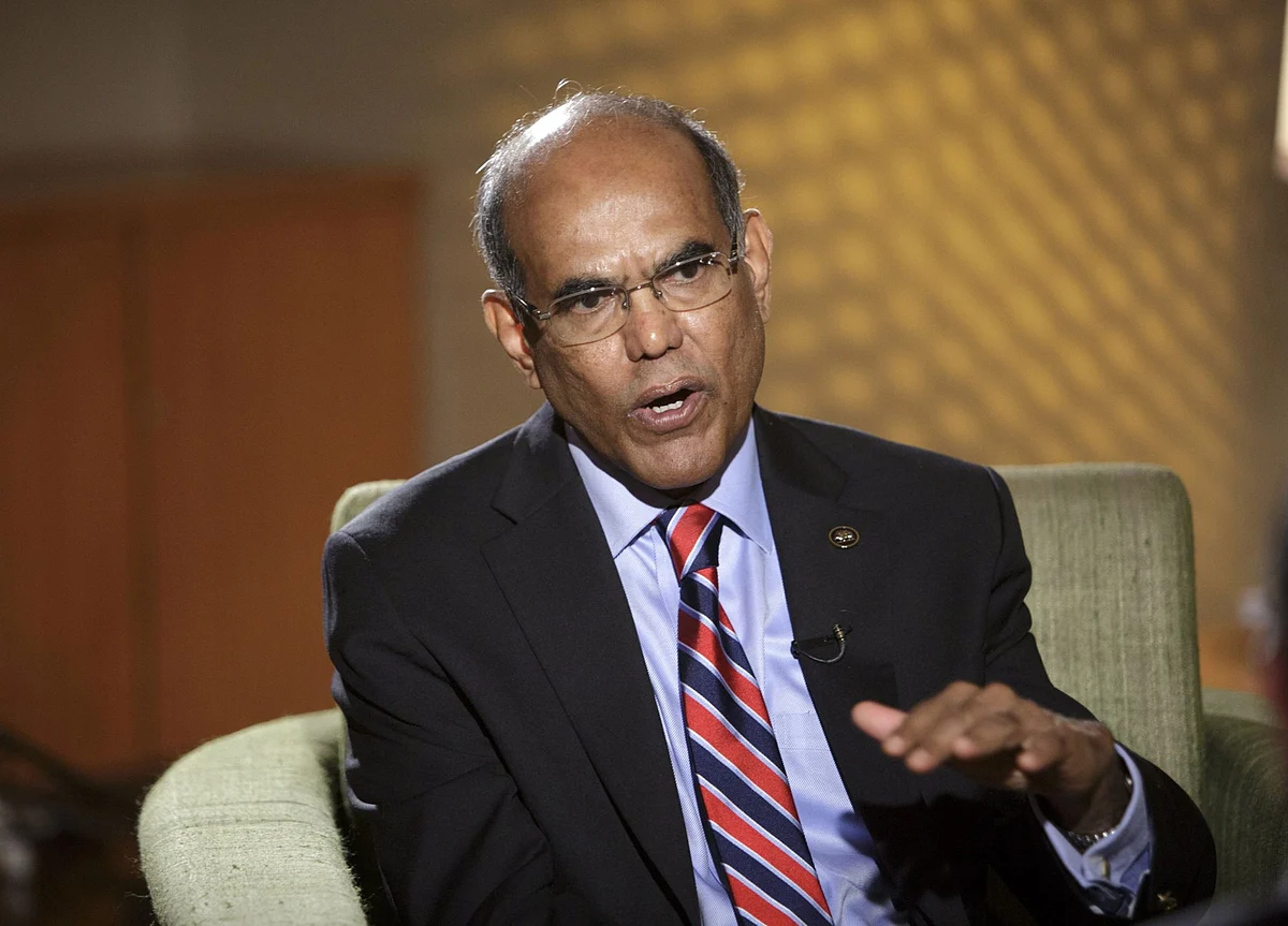 India to See ‘K-Shaped’ Recovery as Demand Hit, Ex-RBI Head Says