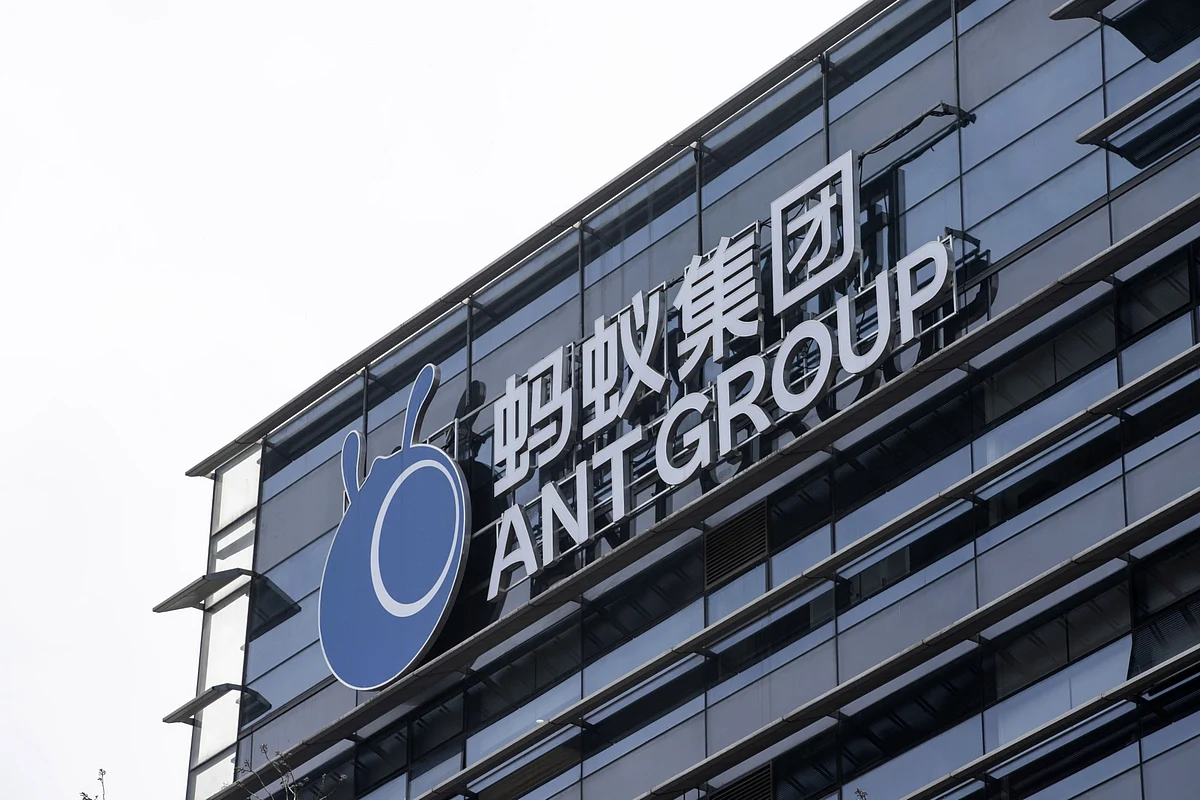 China’s Internet Stocks Face More Pain, Global Investors Say