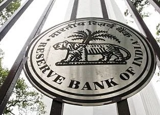 RBI’s Private Bank MD, CEO Tenure Cap Impact: Axis Securities