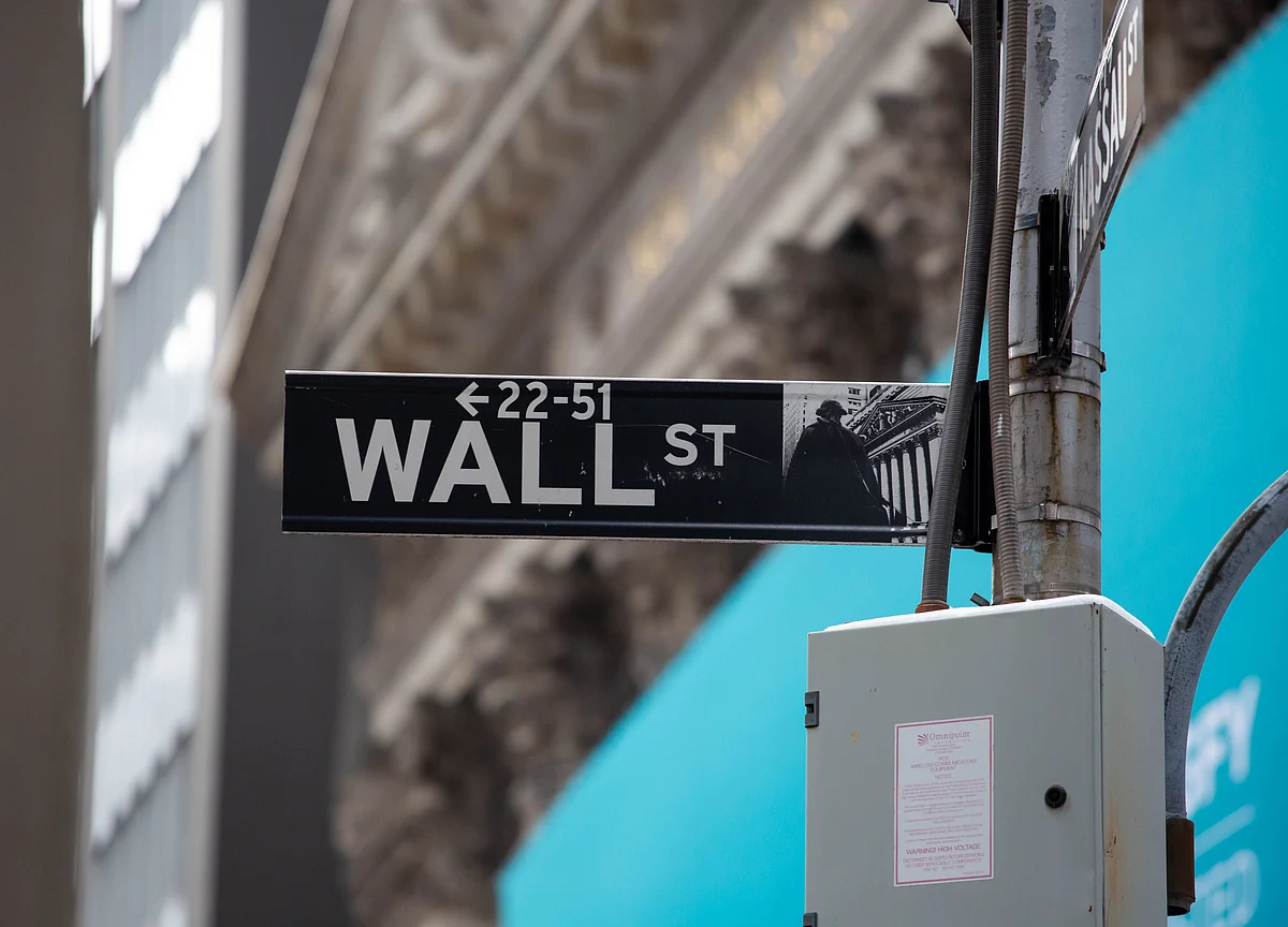 What Does Bitcoin Volatility Mean for Other Assets?