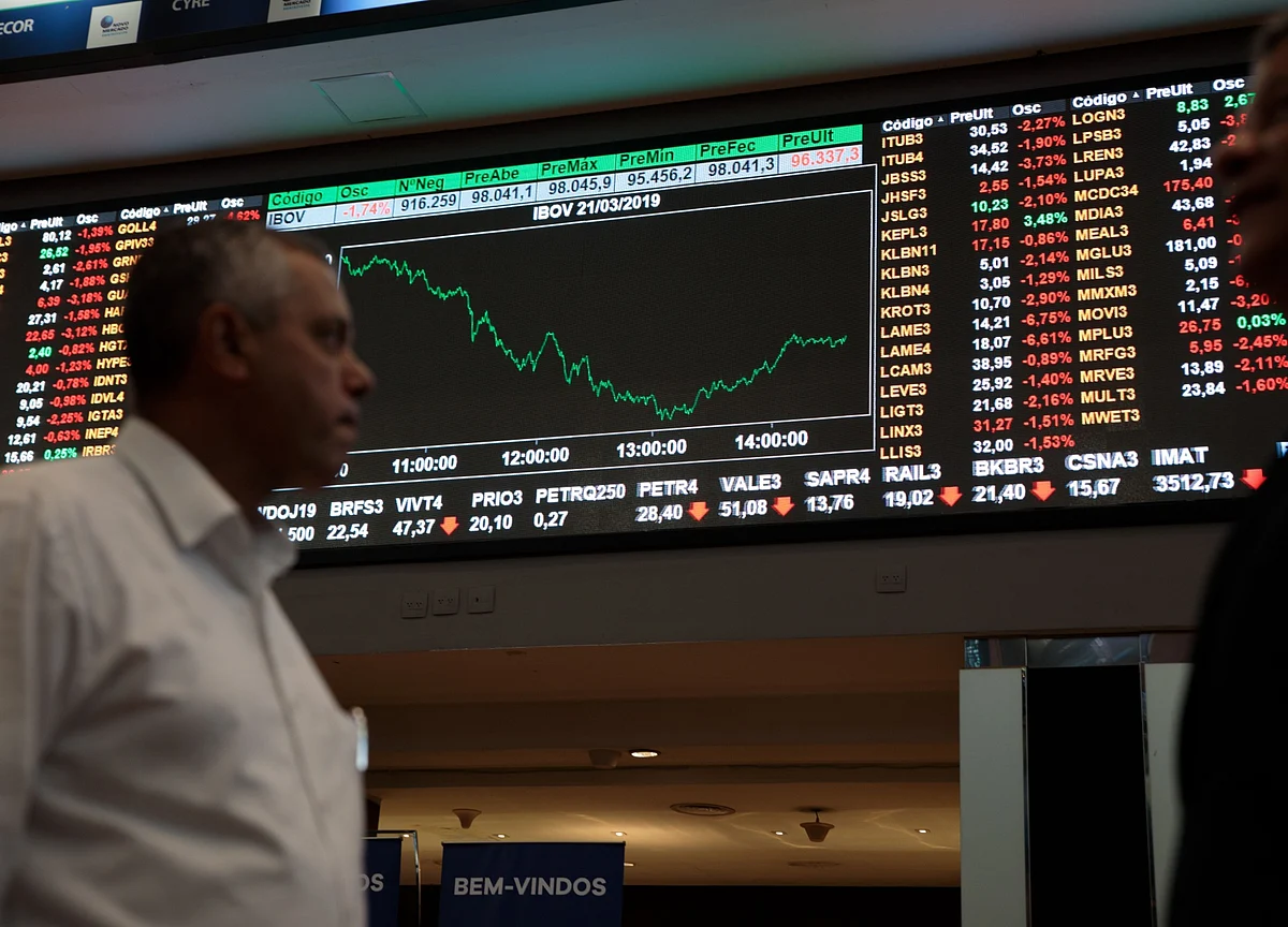 Inflation Debate Hits Emerging Markets as Pimco Stands Firm